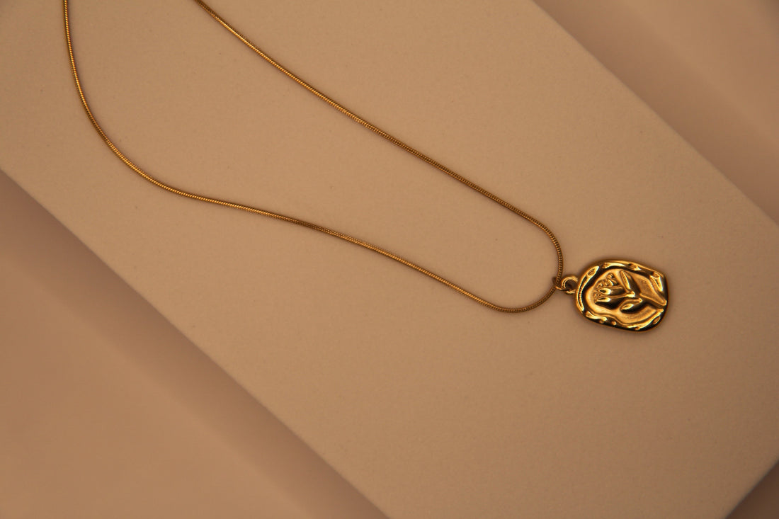 The Subtle Art of Minimal Jewelry