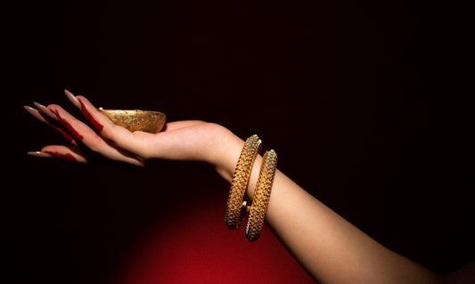 NIGAAR BANGLES