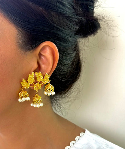 Munira Gold Plated Jhumky