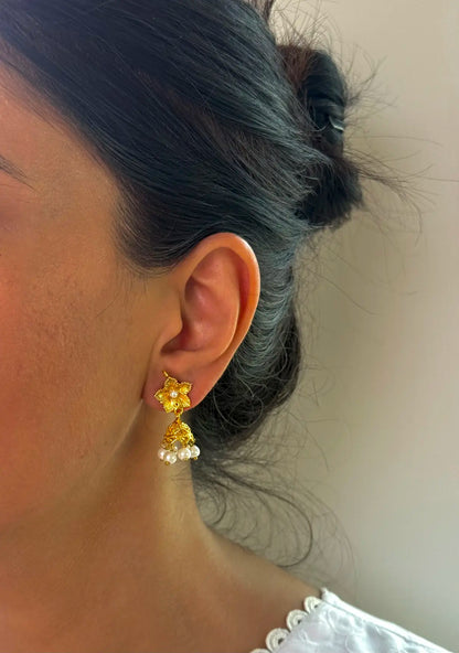 Pearl jhumki