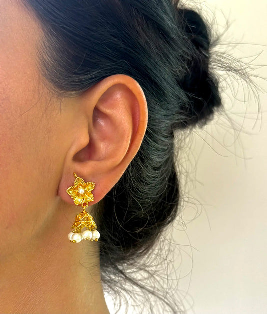Pearl jhumki