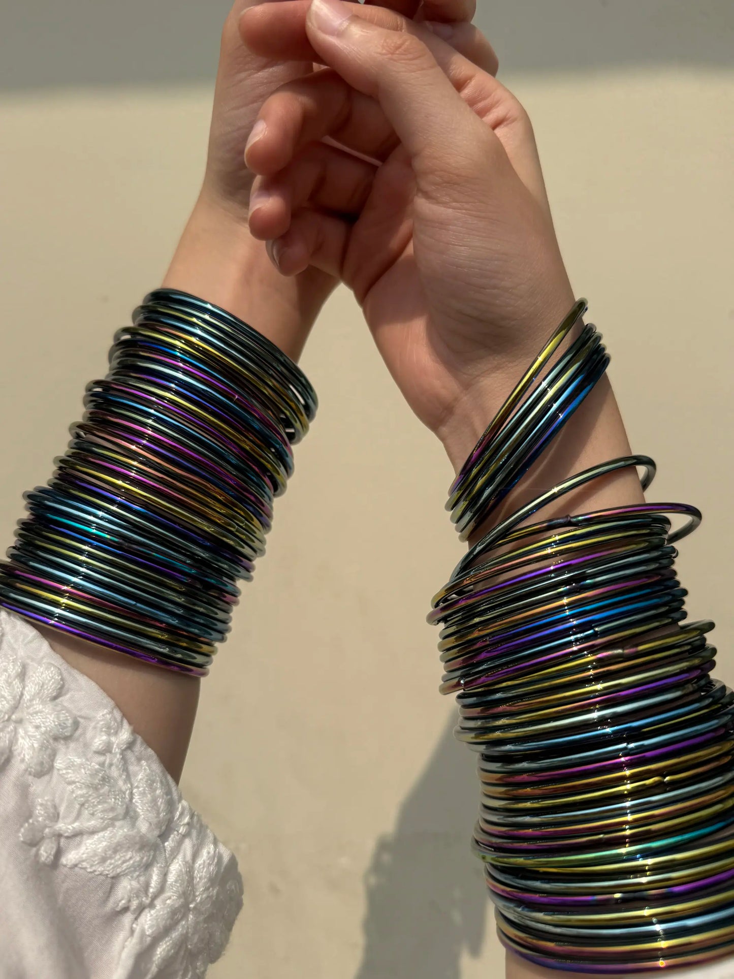 Mahira Ombre glass bangles