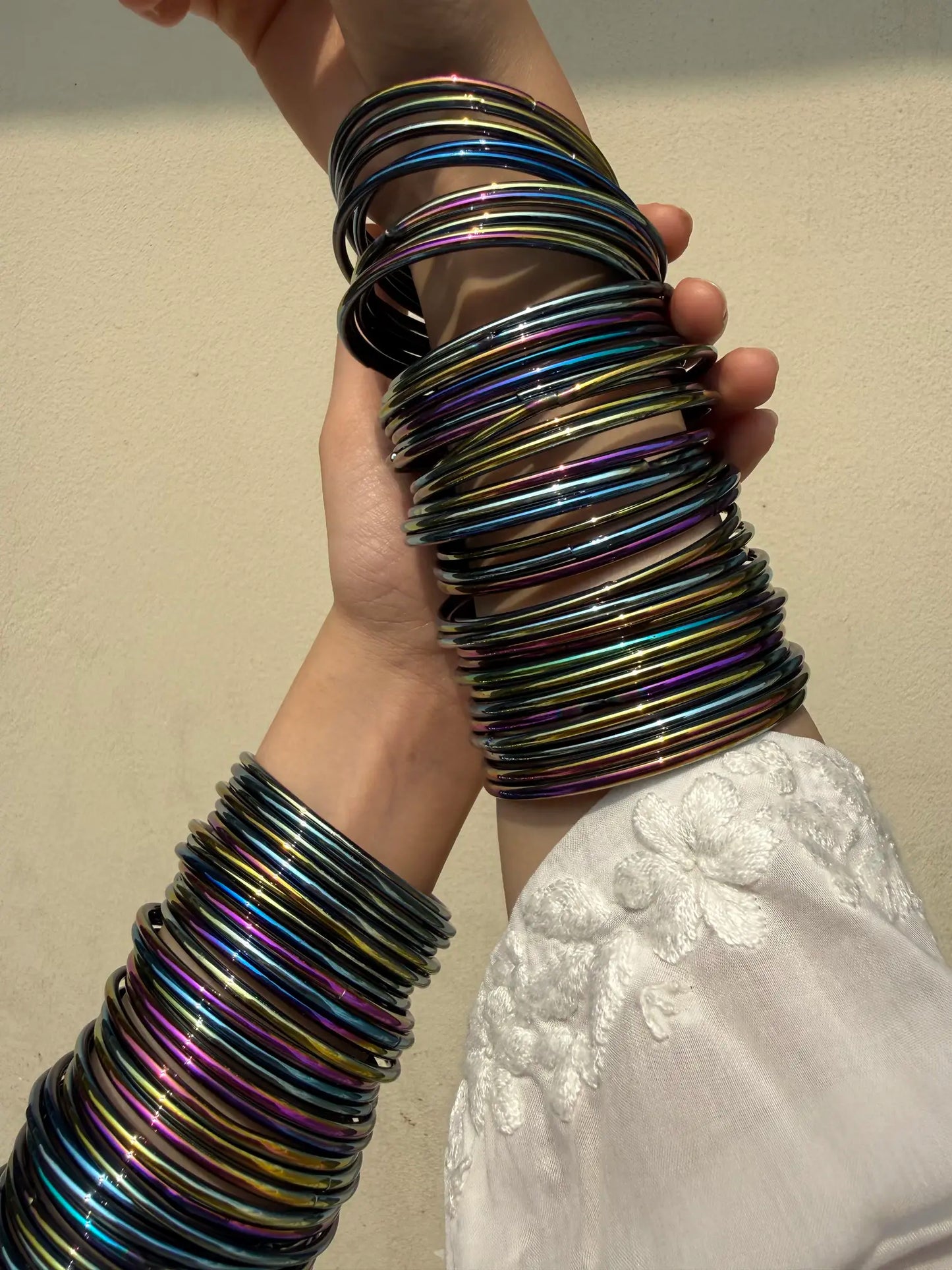 Mahira Ombre glass bangles