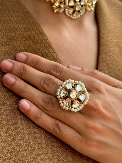 Noore adjustable Kundan ring for women