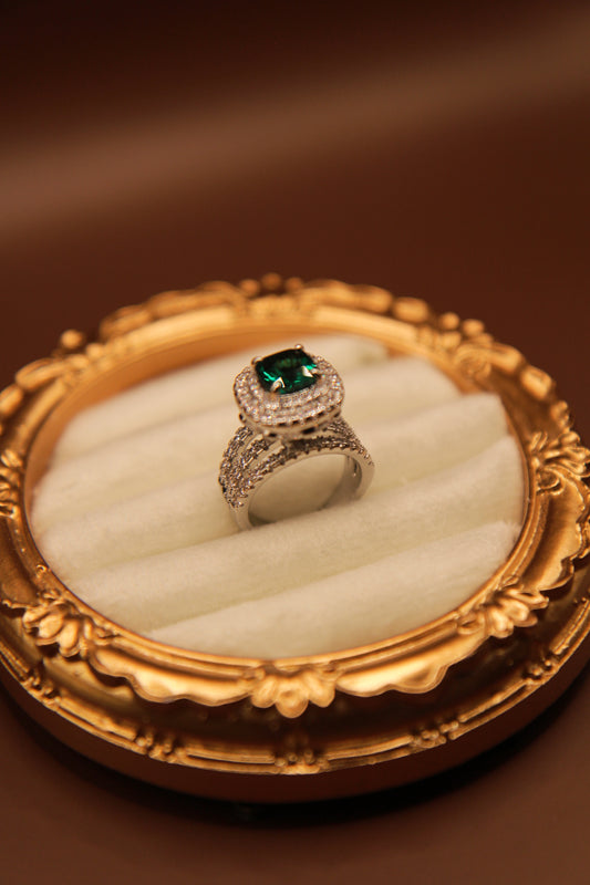 EMERALD HALO